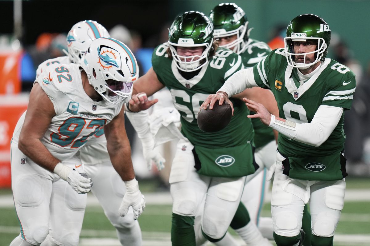 ジェッツQBロジャースは「うなだれて」ニューヨークを離れる必要はない