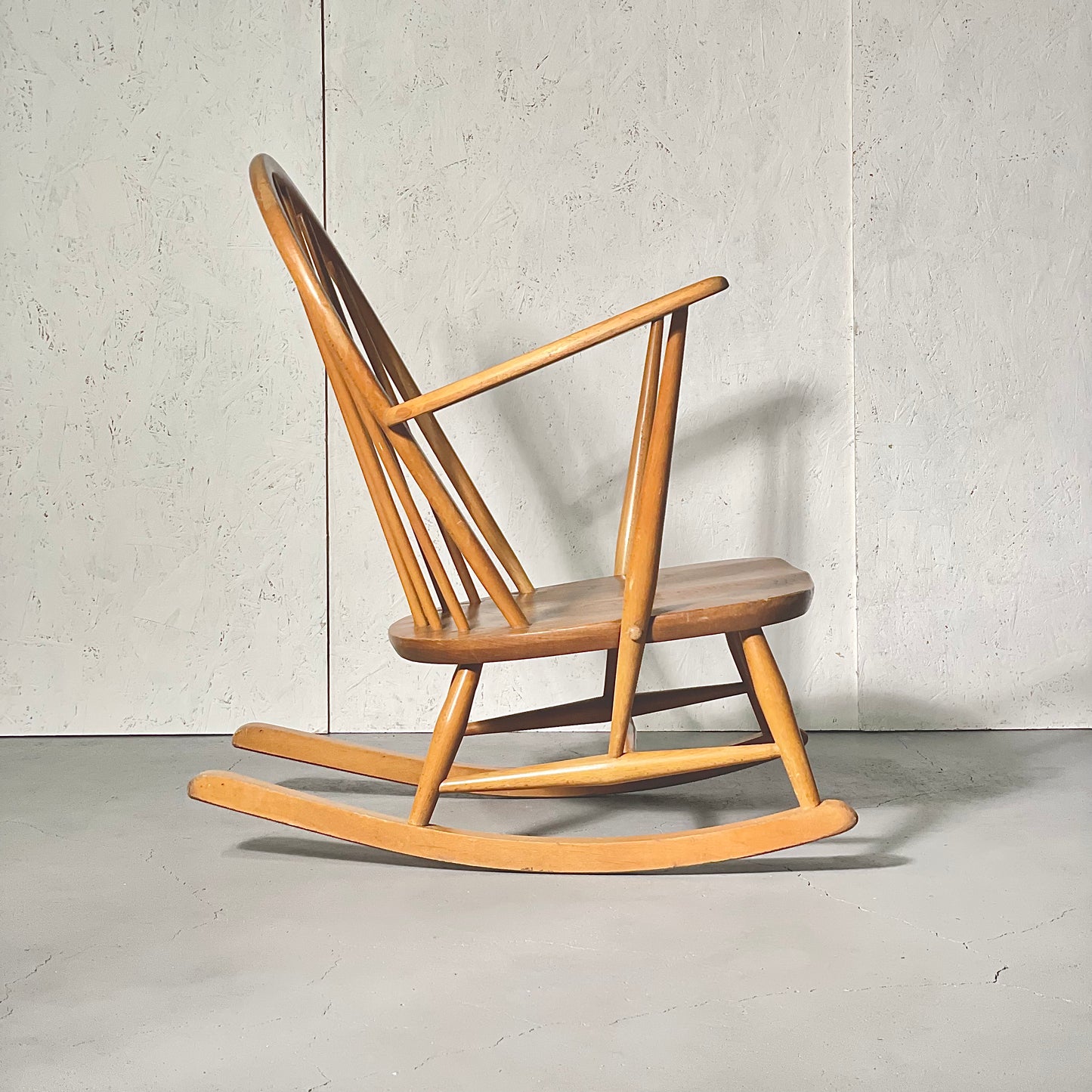 ERCOL(アーコール) GRAND MOTHERS ROCKING CHAIR / グランドマザーズ