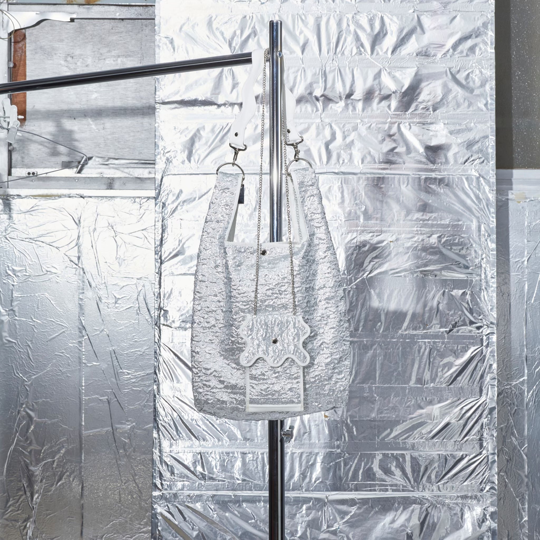 jeudi soir / silver – nori enomoto