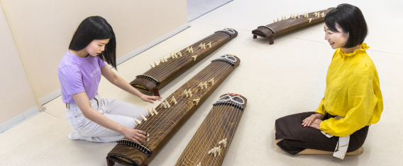 五味和楽器店 箏・地唄三絃・十七絃の製造販売修理専門店