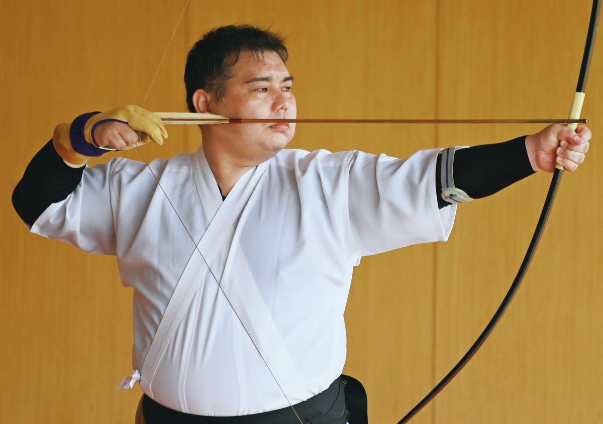 松本 8年ぶりV射抜く タイムス杯弓道 | 沖縄タイムス＋プラス
