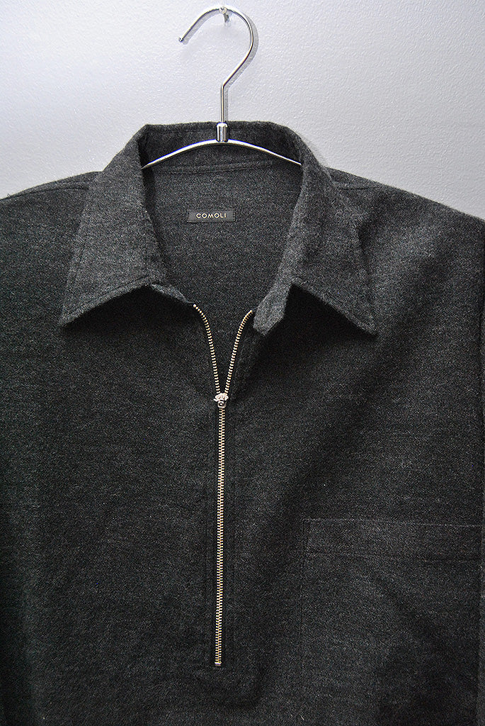 COMOLI カシミア和紙ハーフジップシャツ