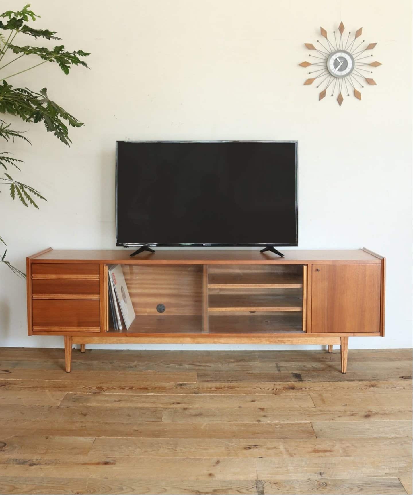 TRESTLES TV BOARD W1800 トラッセルテレビボード 702｜ ジャーナル