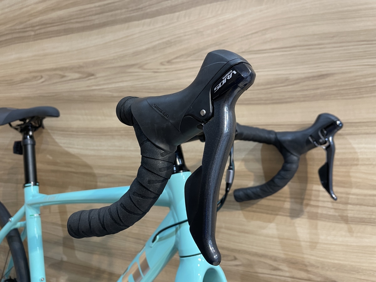 BIANCHI ( ビアンキ ) ロードバイク VIA NIRONE7 DISC ( ヴィア