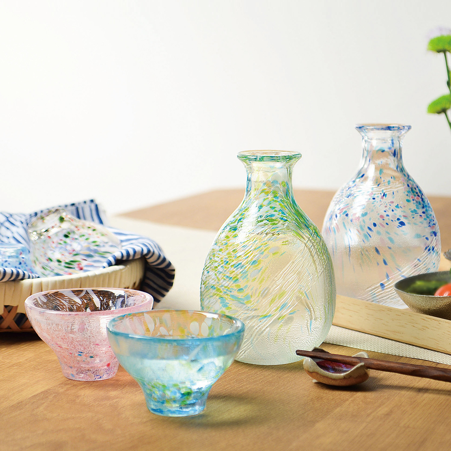 ぐいのみ WA527 / 東洋佐々木ガラス(株) 公式オンラインショップ