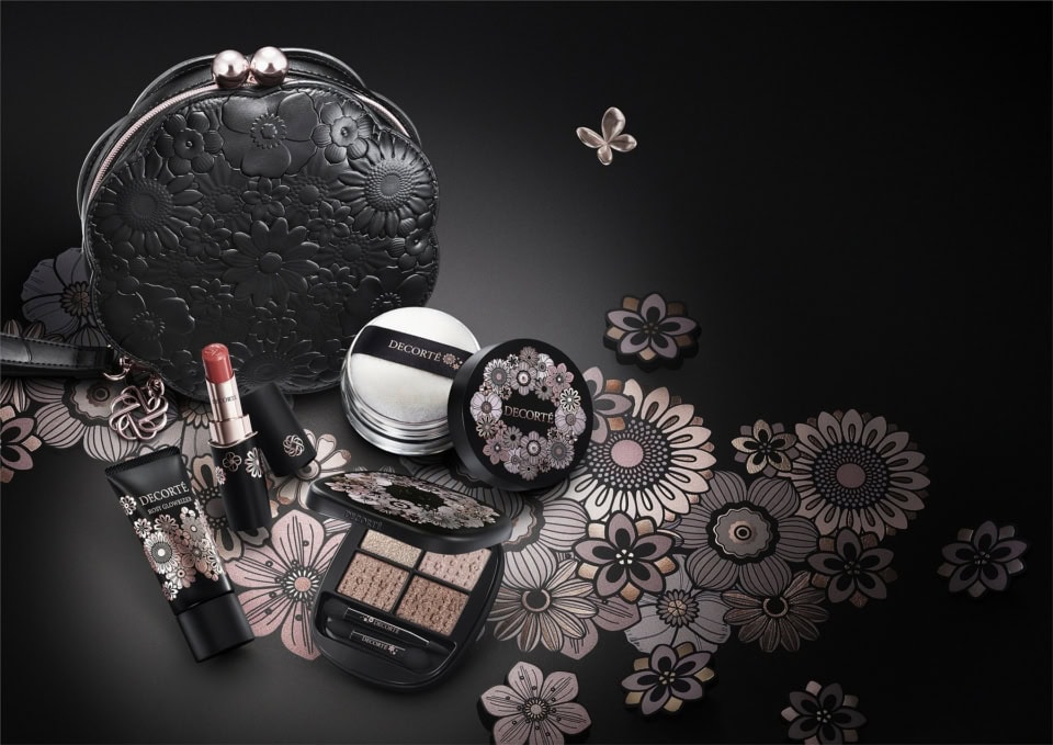 コスメデコルテ2025クリスマスコフレ｜予約・発売日、豊富な