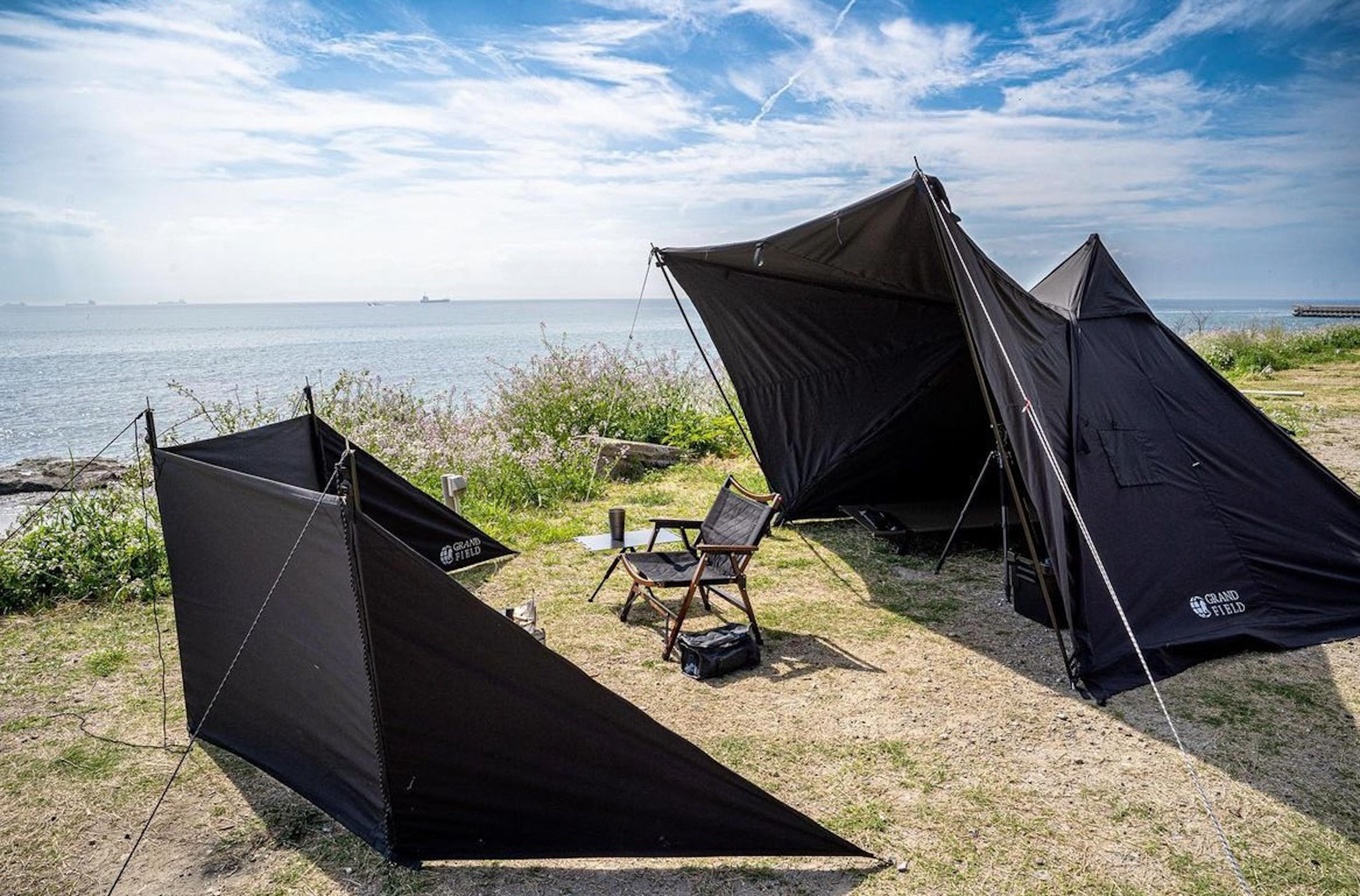 黒好きにはたまらないブランド！高コスパのテント・マグで人気の