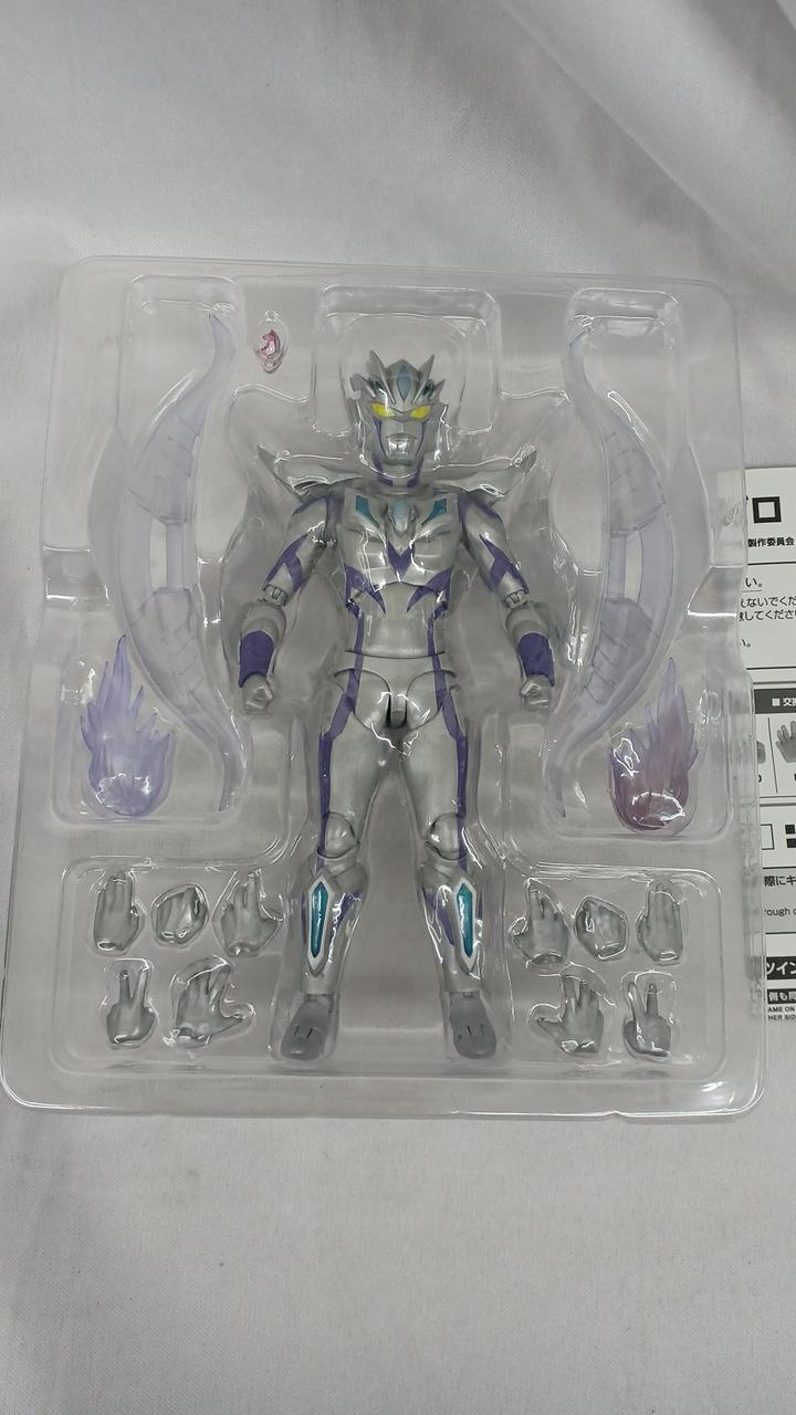 バンダイ(BANDAI)|S.H.Figuarts ウルトラマンゼロ ビヨンド|【ハード