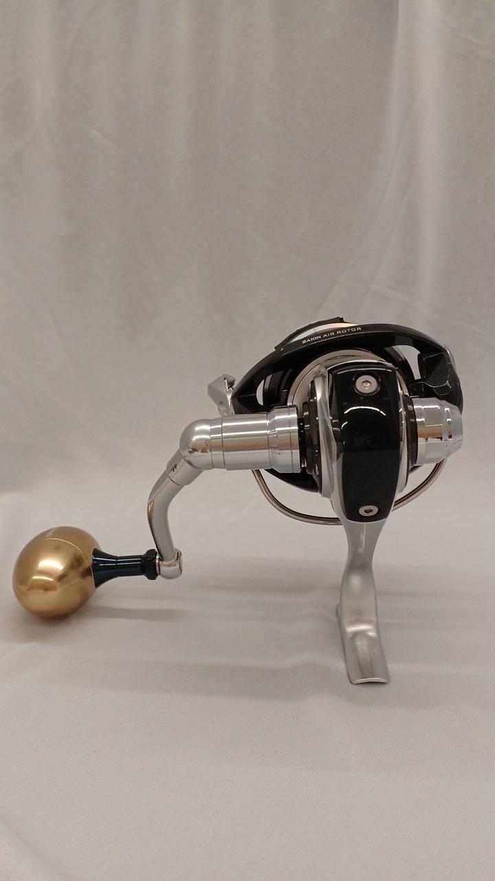 ダイワ(DAIWA)|12 Catalina5000H ハンドルノブ変更あり