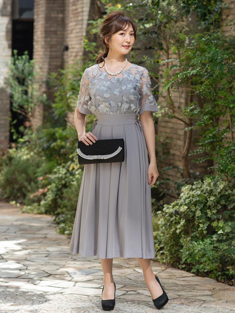 花柄刺繍タックスカートドレス(グレー)H1-384GRY-M | パーティドレス