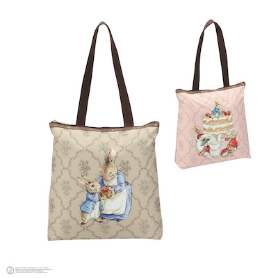 レスポートサック×ピーターラビット™️」のバッグでホリデーシーズンを