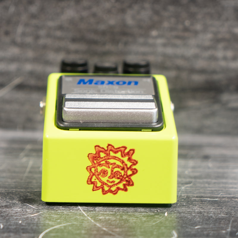 Maxon SD-9 Sonic Distortion w/Analog.man Mods