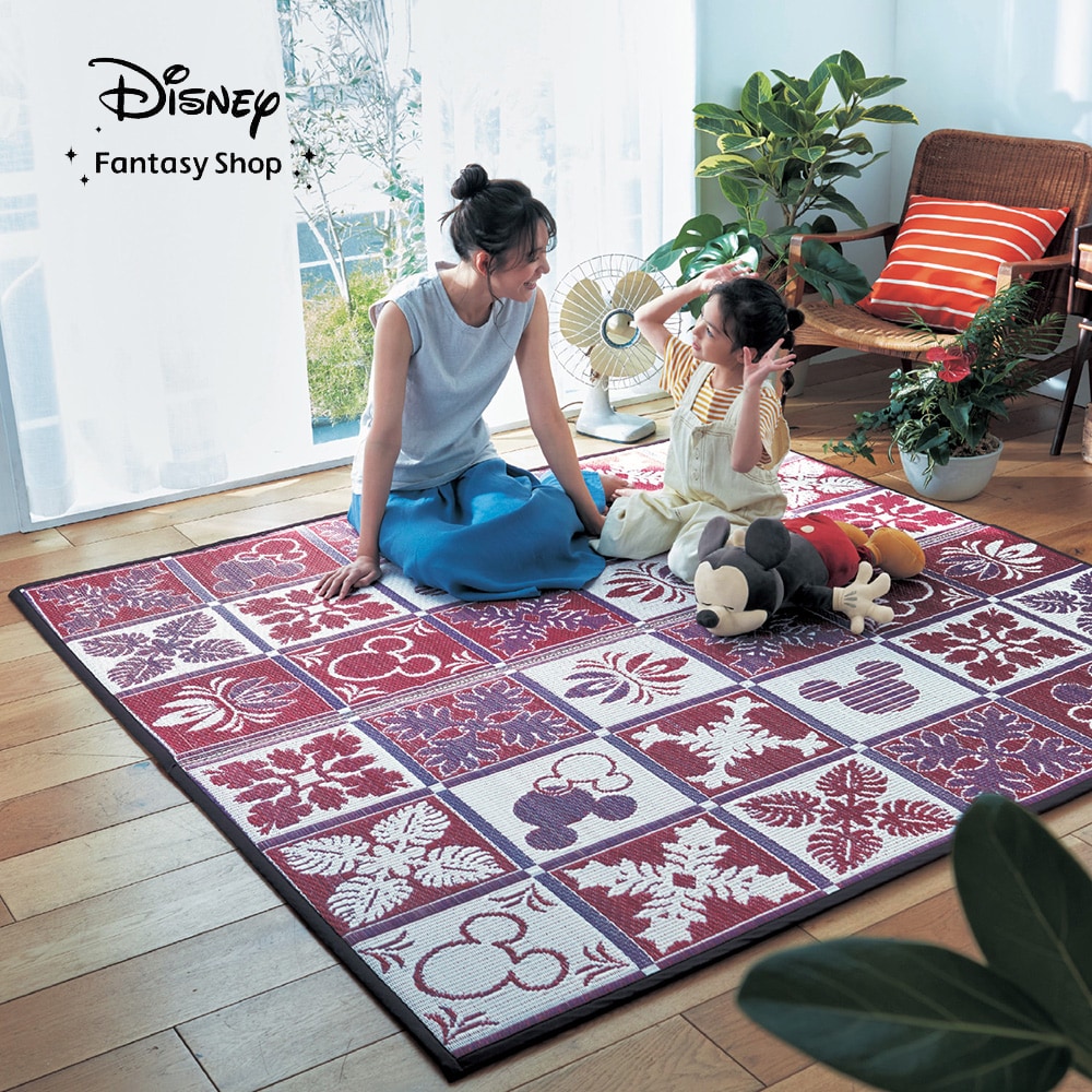 ハワイアン柄のい草をつかったふっくらラグ「ミッキーモチーフ