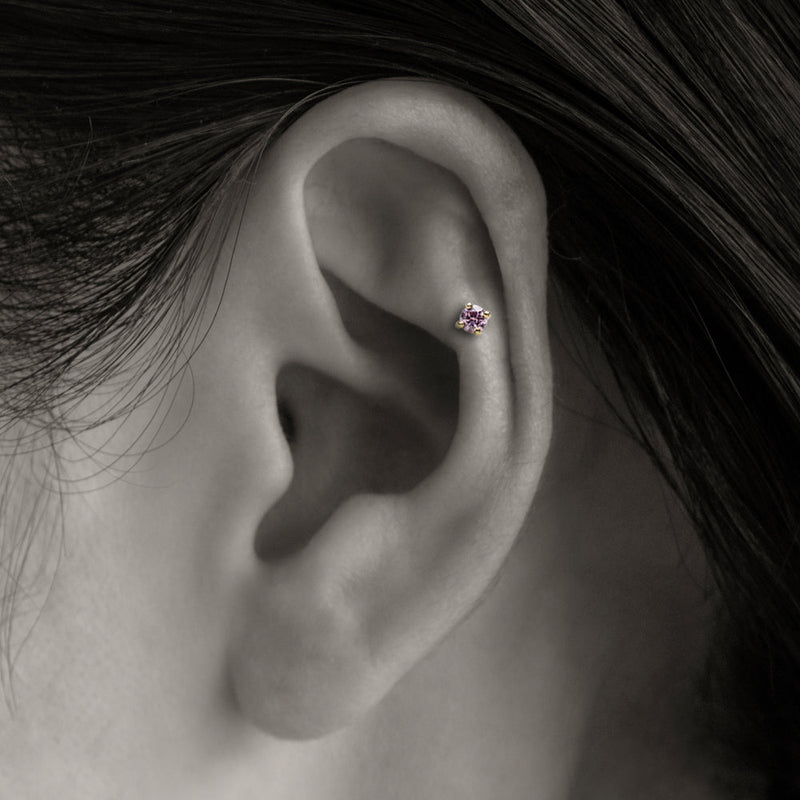 天然ピンクダイヤ ボディピアス | 濃く鮮やかピンク。最高級