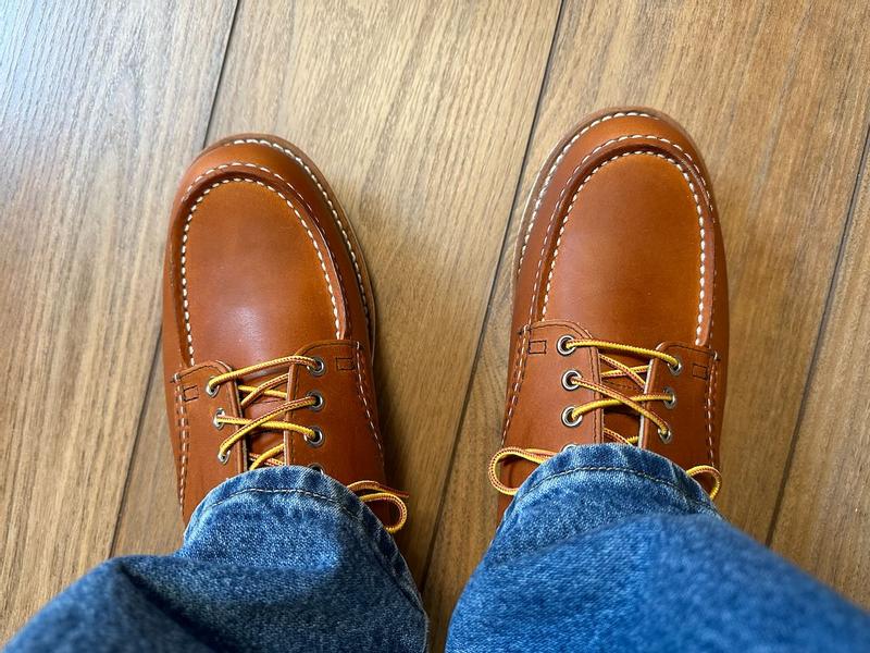 Men's Shop Moc Oxford in Black Prairie Leather 8090 | Red Wing