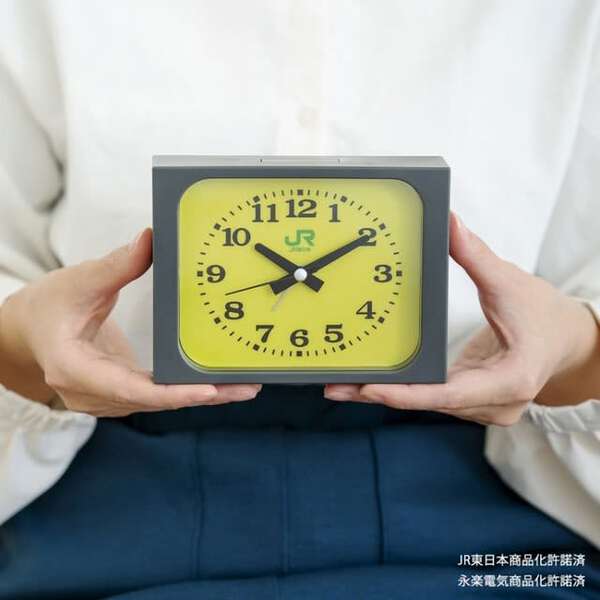JR東日本でおなじみの駅時計→目覚まし時計に 「本物の発車ベル音」が