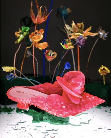 Melissa (メリッサ) x Y/PROJECT (ワイ・プロジェクト)を伊勢丹新宿店