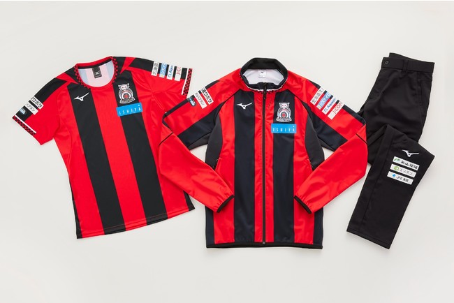 北海道コンサドーレ札幌カーリングチームとオフィシャルサプライヤー