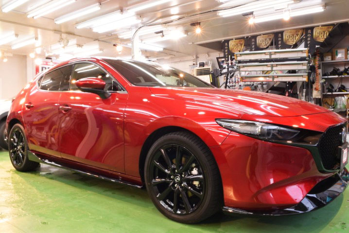2020/11 マツダ・MAZDA3 FASTBACK（ソウルレッドクリスタルメタリック