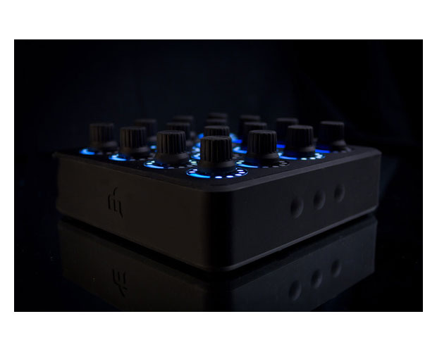 MIDI FIGHTER TWISTER (BLACK)/MFT-BLACK/4900474026642/共立