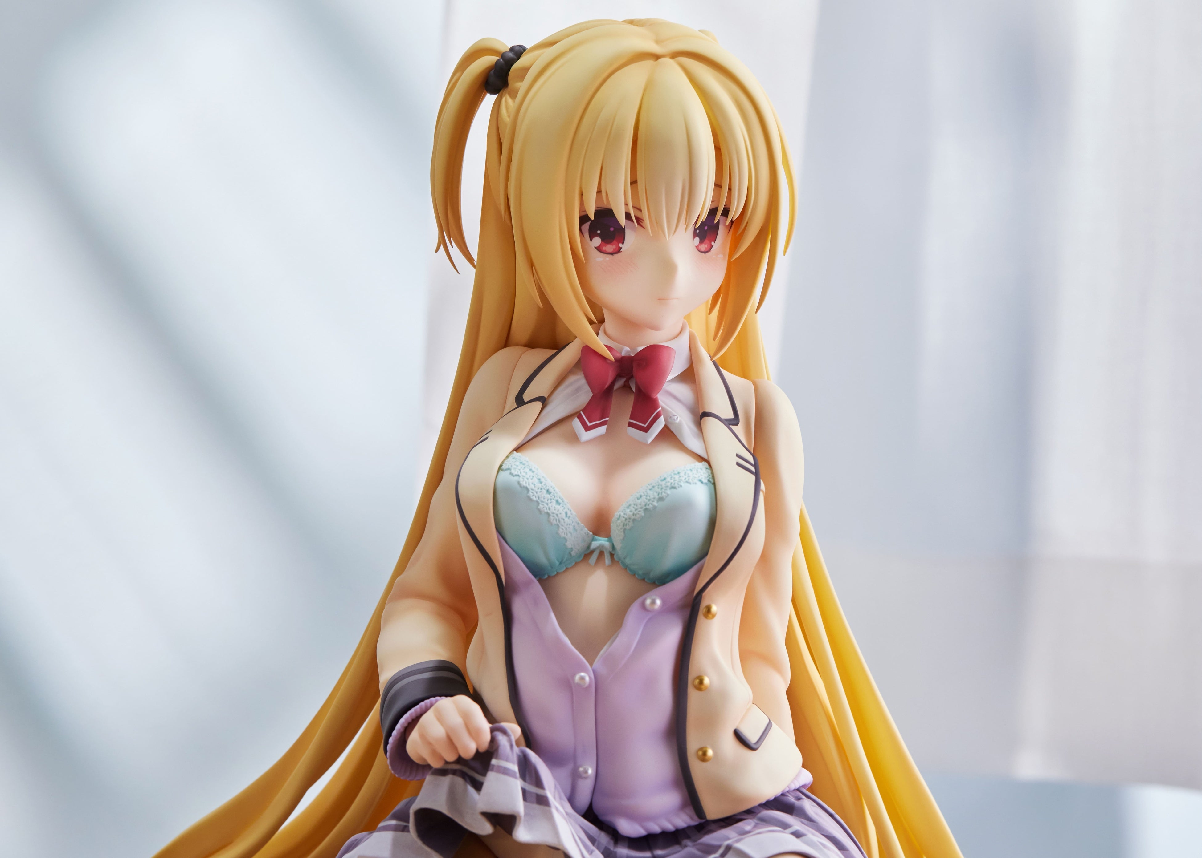 ゆずソフトがおくる大人気ゲーム『RIDDLE JOKER』より、「在原七海」が