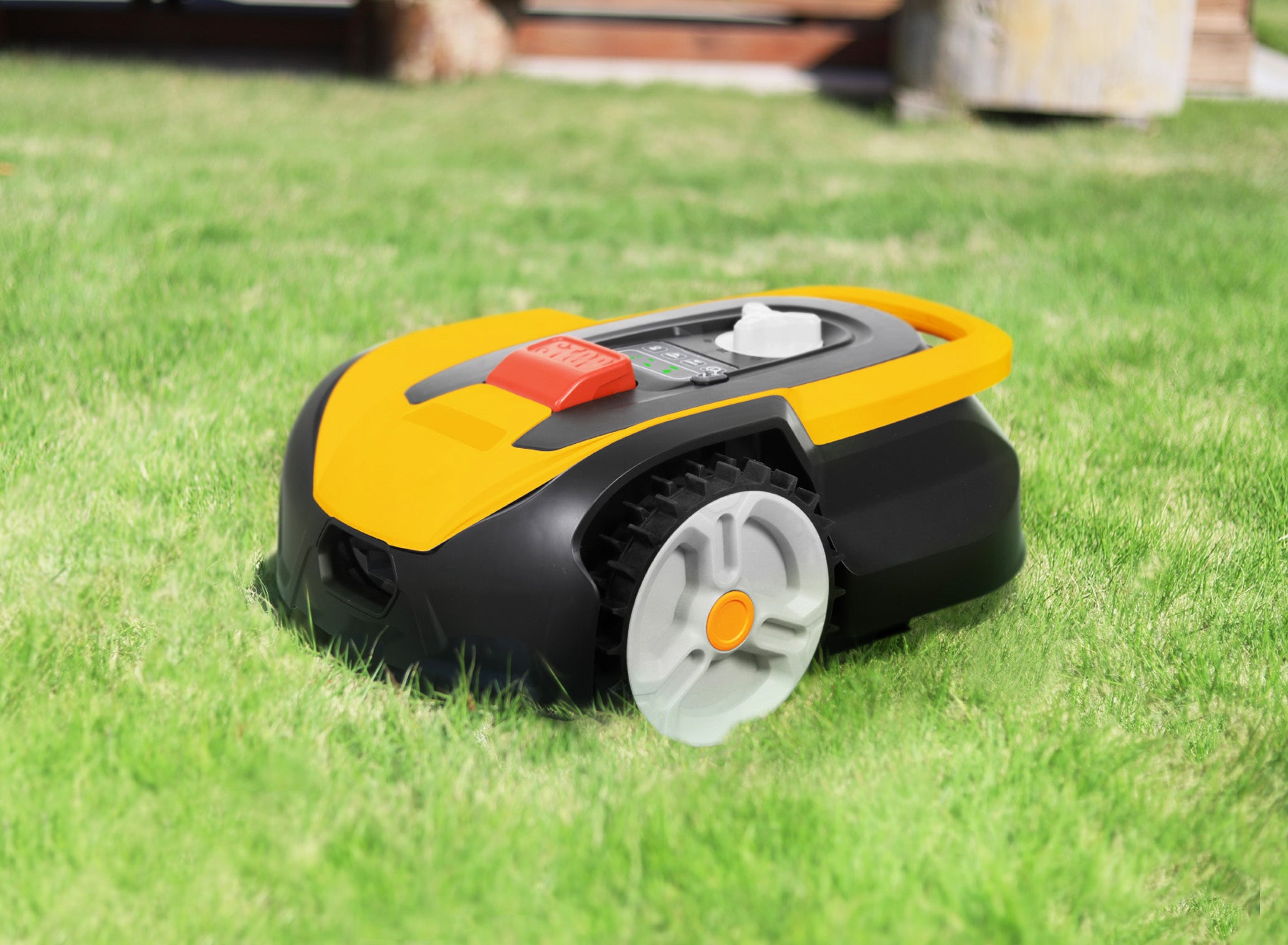 新製品】人気のロボット芝刈機シリーズにワイヤレス版登場！芝刈りが