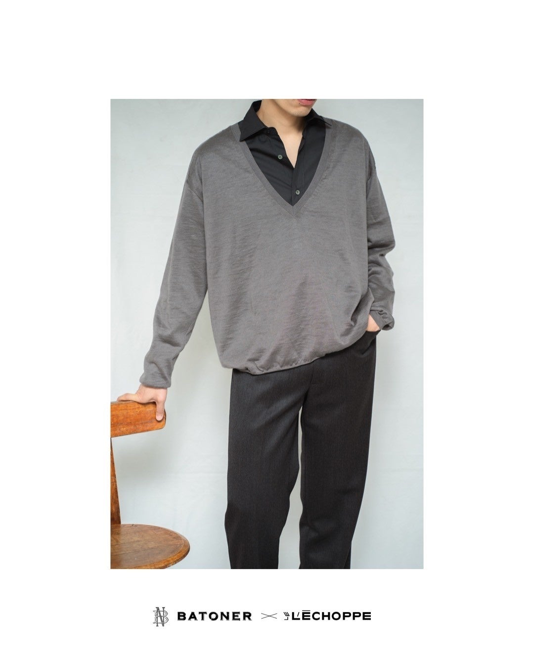 L'ECHOPPE】BATONER 別注 Ramie V Neck Knit | 株式会社ベイクルーズの