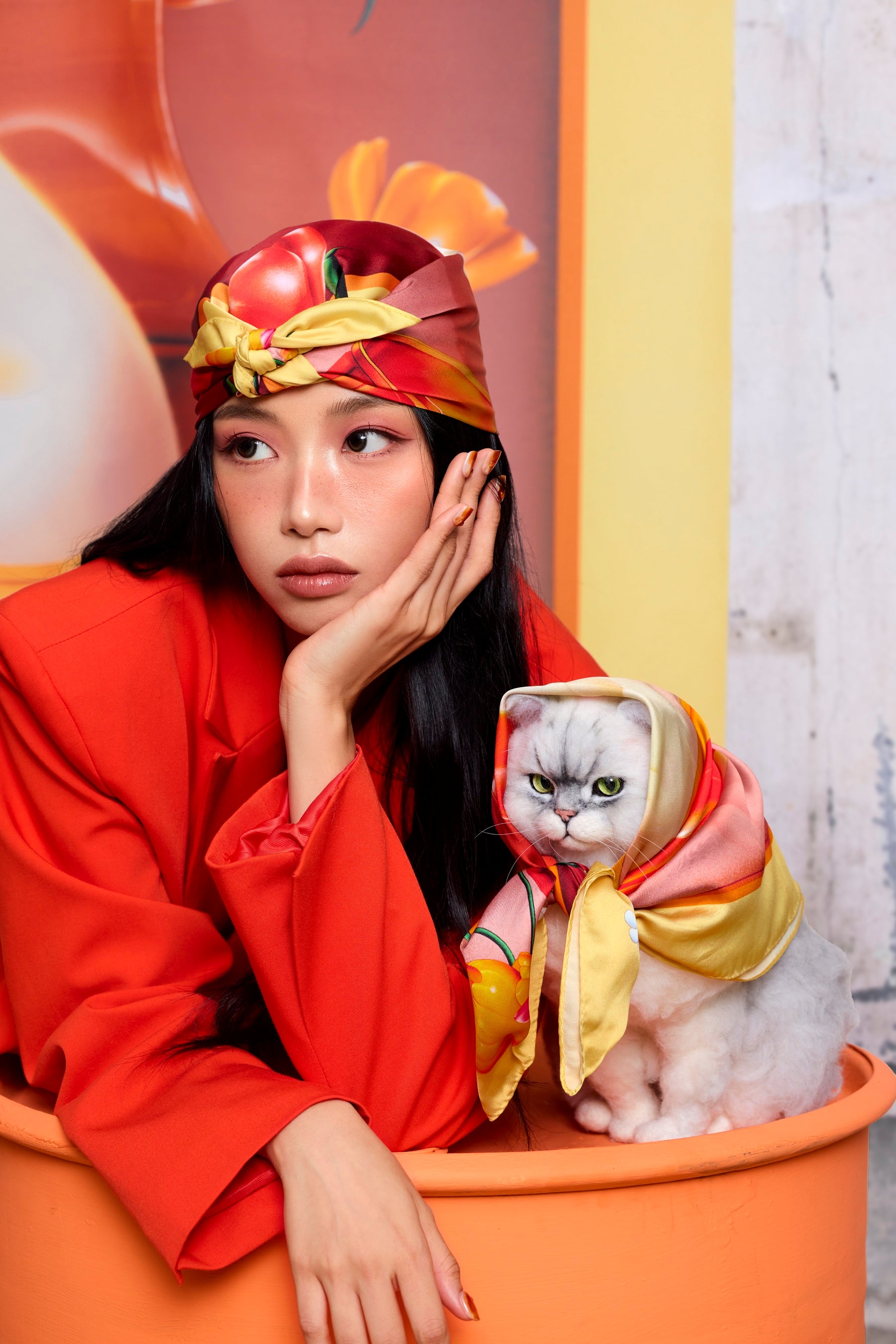 3CEから韓国アーティストRAM HAN氏とコラボした「ドリーミースカーフ