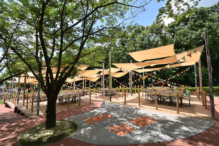 涼しいキャンプサイトが作れる！日差しをやわらげながら風通しの良い