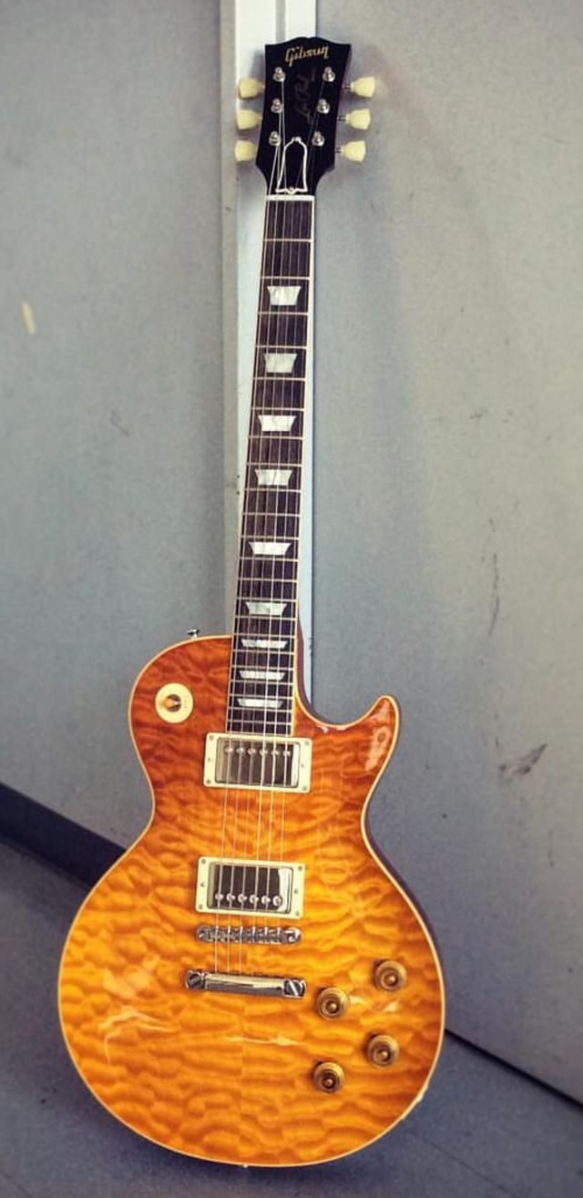 究極のレスポール？このキルトトップはマジでヤバい！ : r/Guitar