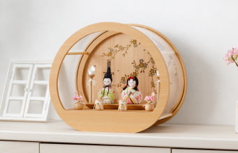 雛人形 ケース飾り 木目込み ぷりふあ 親王飾り Wood style -蒔絵桜
