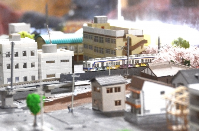 鉄コレ]南海2200系「走る!工場夜景 仕様」が登場!! – 鉄道模型部