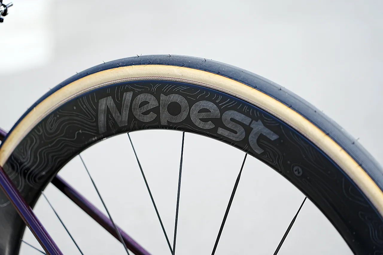 Nepest NOVA X 45/55 インプレッション：革新的カーボンスポークが拓く