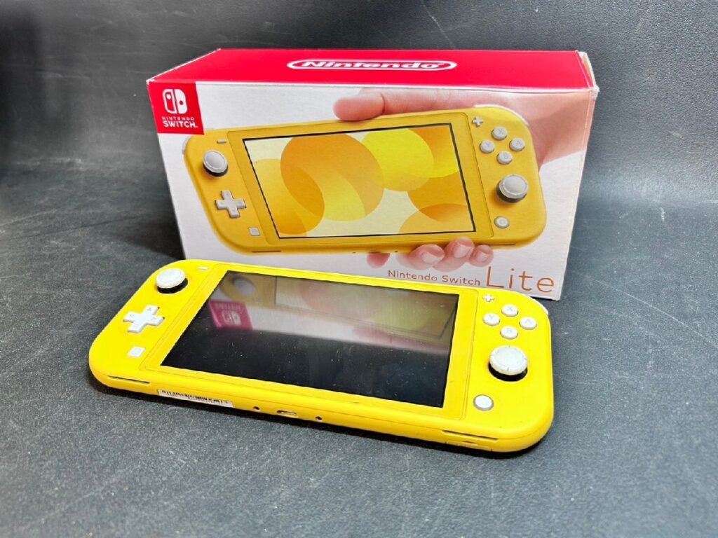 Nintendo Switch Lite イエロー 本体のみ ジャンク品 ジャンク品