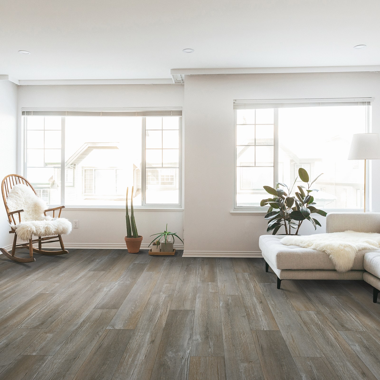 Aladdin Commercial - Long Bien 4.5 - Turntable | AH090-810