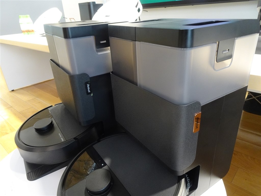 パフォーマンス抜群の2025年ルンバの”全部入り”モデル』 iRobot ルンバ