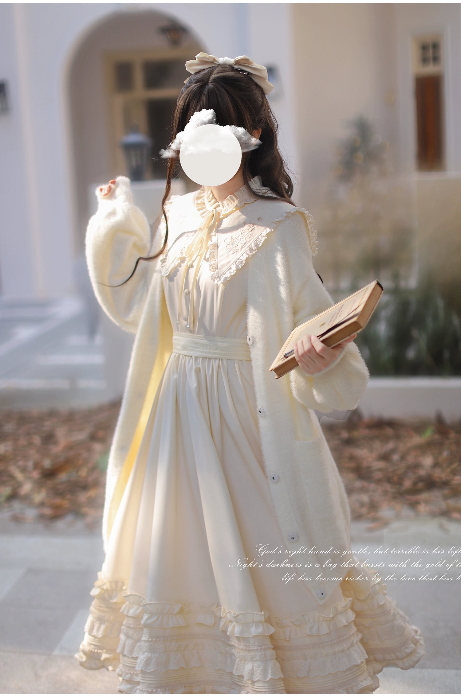 三角襟の花刺繍フリルワンピース – ロリータファッション通販RonRon