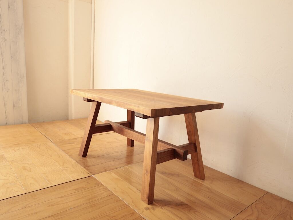 テーブルの高さをリサイズ。パソコンやミシン作業をしやすいように