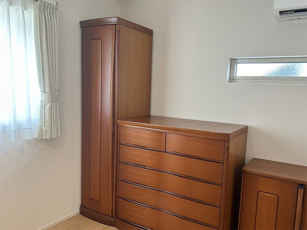 婚礼タンスの横幅を小さくリサイズ♪分解組み立て式で搬入がラクに