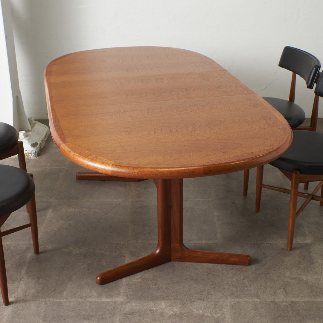 デンマーク エクステンション オーバルダイニングテーブル｜Laurits M