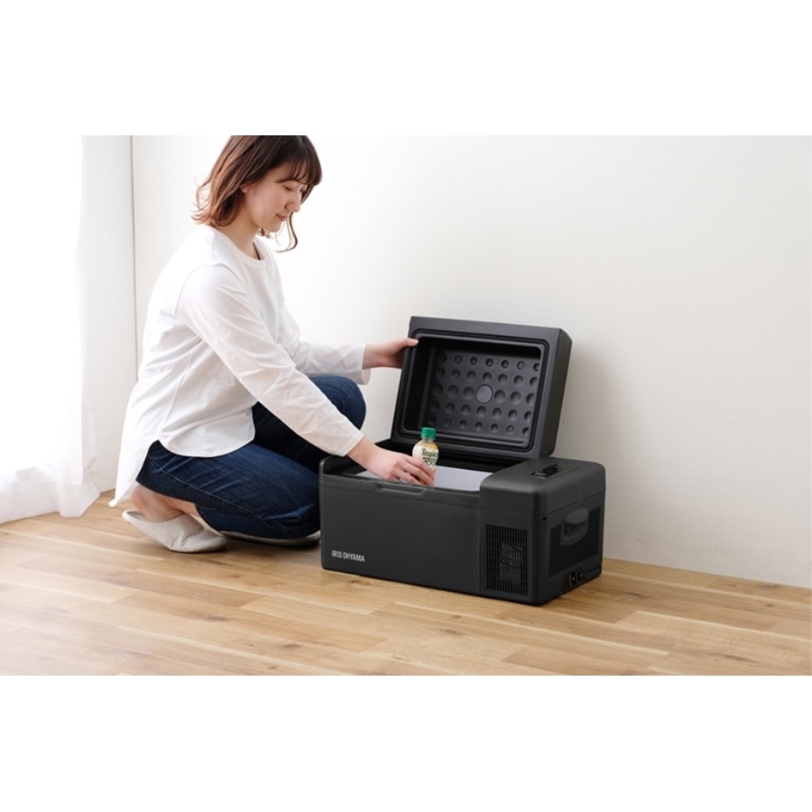 ポータブル冷蔵庫 20L ブラック DC12V24V共用 IPD-2A-B アイリス