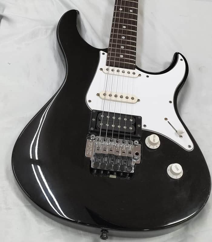 Yamaha Pacifica 912J Electric Guitar | Reverb
