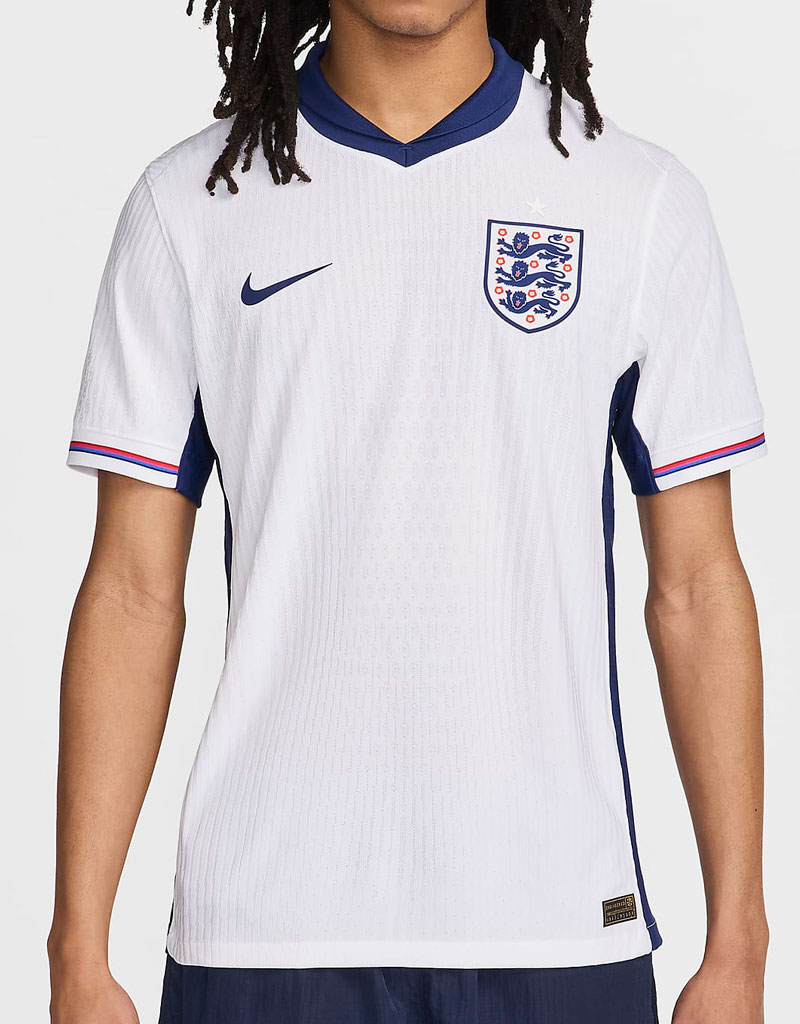 イングランド代表がEURO2024に向けた新ユニフォームを発表！アウェイは