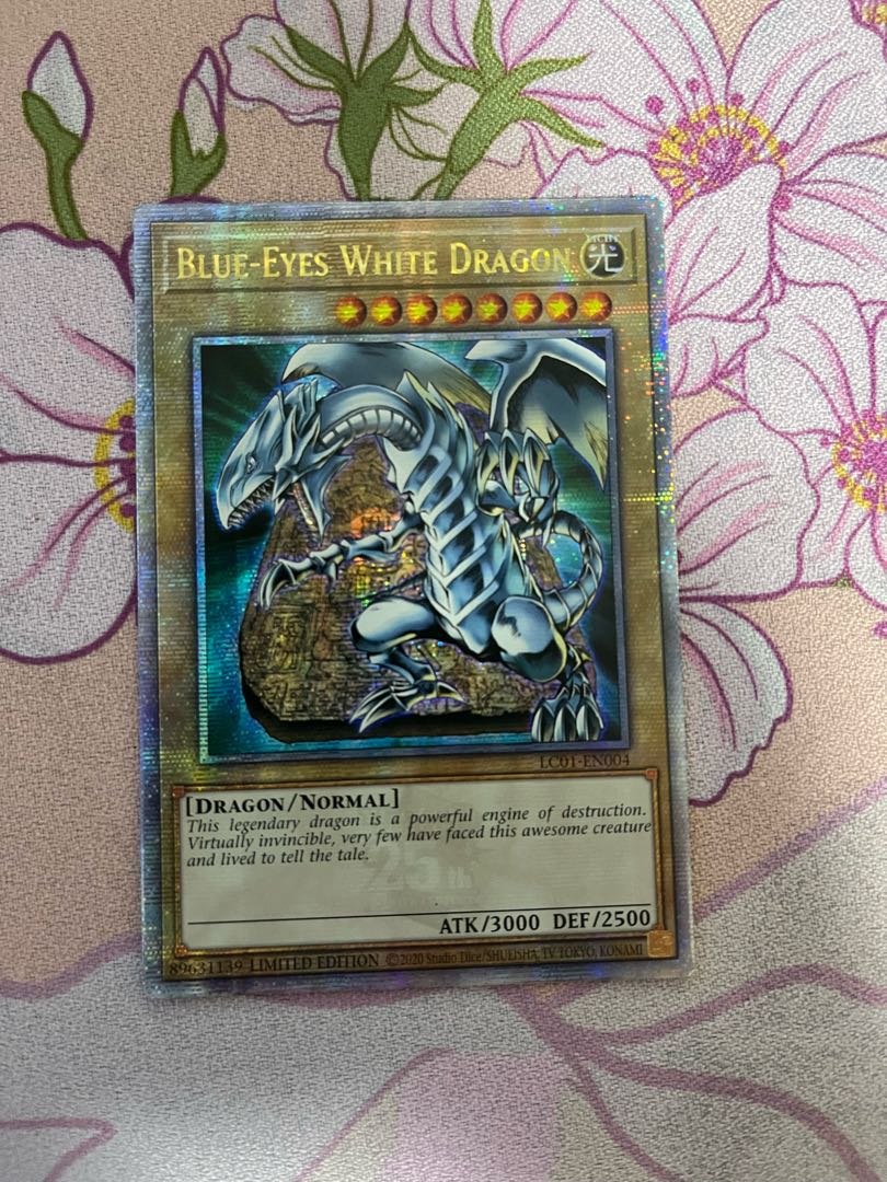 ブルーアイズホワイトドラゴン 25th 公式ディスプレイケース付き