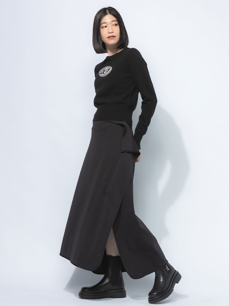 試着のみ DIESEL ブラックニットトップ 試着のみ DIESEL ブラック