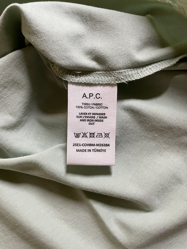 A.P.C. (アーペーセー) フロッキー ロゴ クルーネック 半袖 Tシャツ
