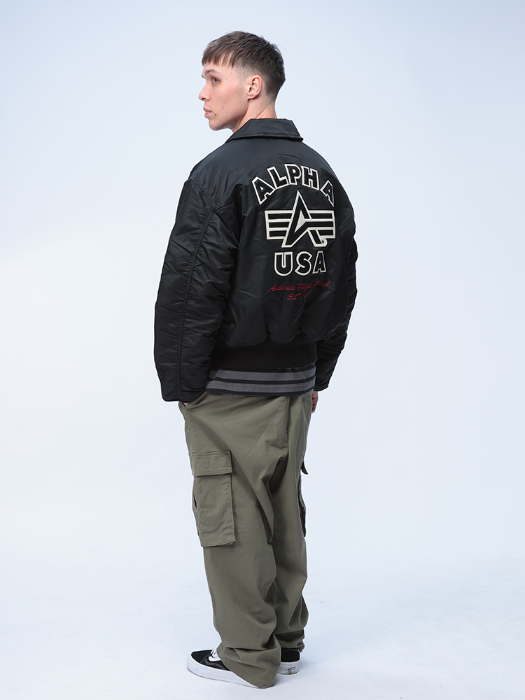 ALPHA INDUSTRIES INC (アルファインダストリーズ) フルジップ 中綿