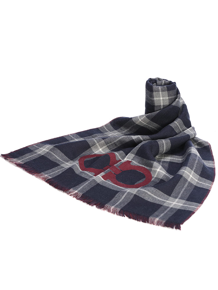 Salvatore Ferragamo (サルヴァトーレ・フェラガモ) - マフラー