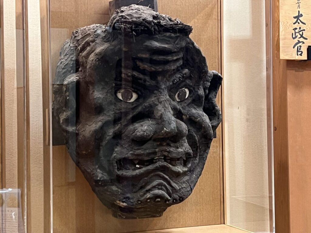 宮城、岩手県の民間信仰【竈神(釜神)様】を調べてみたら超やばい集団に