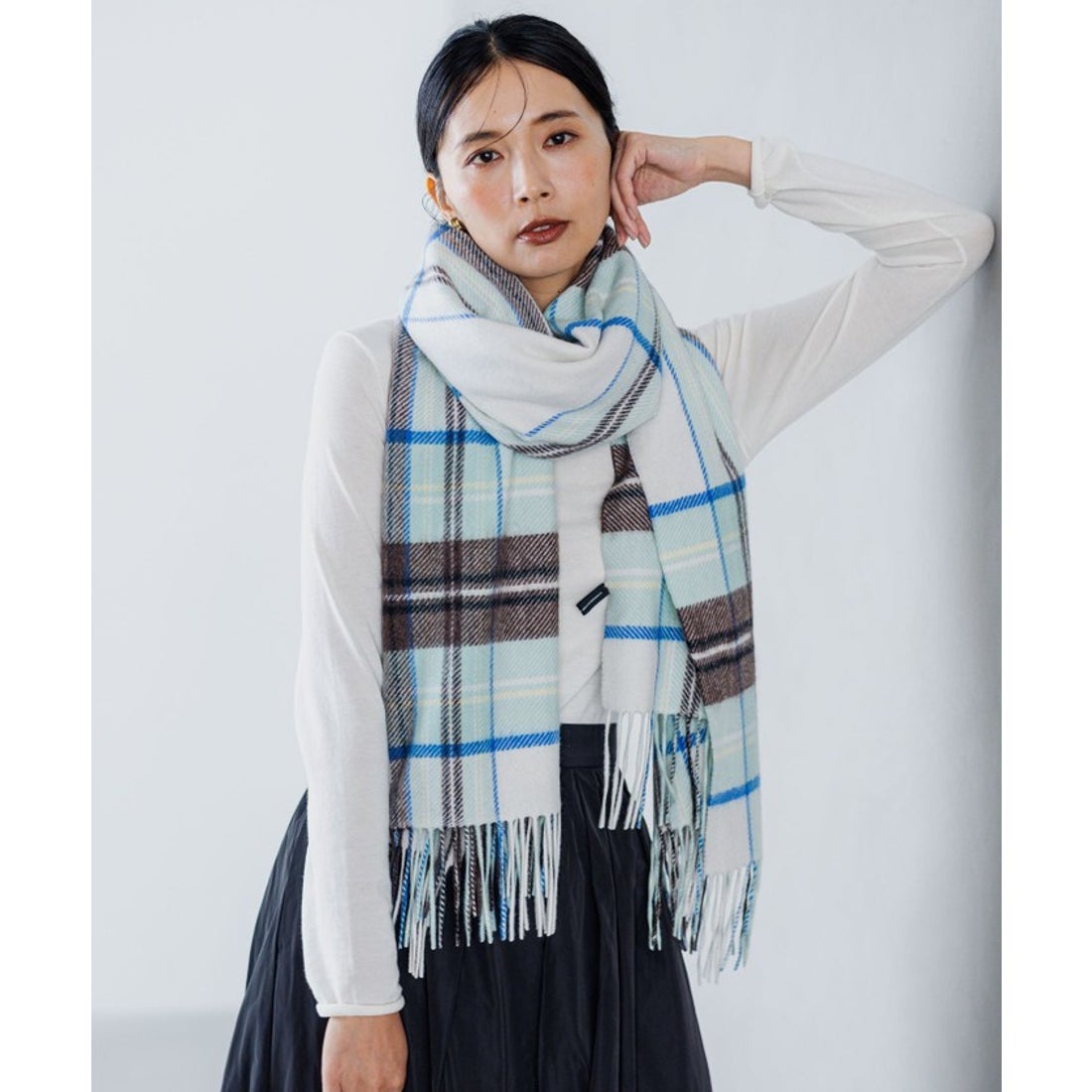 ニジュウサンク 23区 カシミヤ チェック柄 ストール （スモーキー